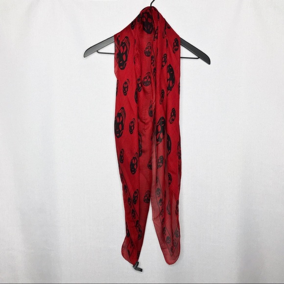 Alexander McQueen Accessories - ▪️Alexander McQueen▪️red & black silk skull scarf